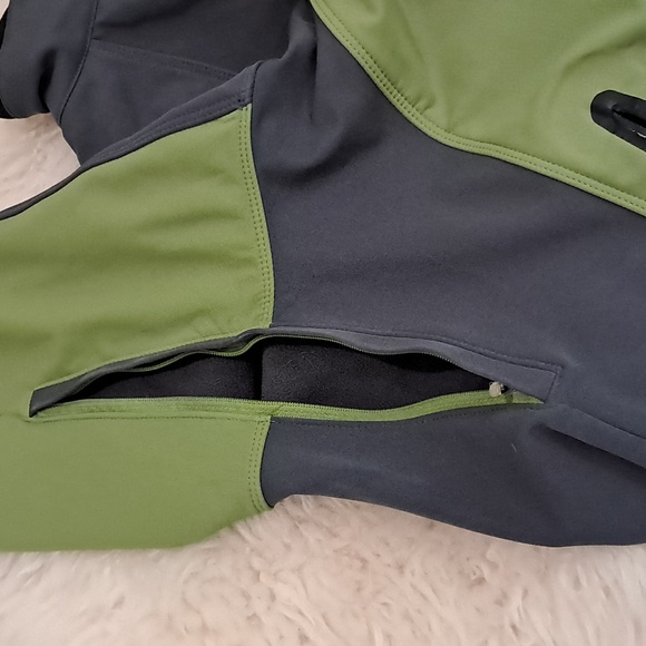 L.L.Bean Woman's Jacket - Picture 8 of 10